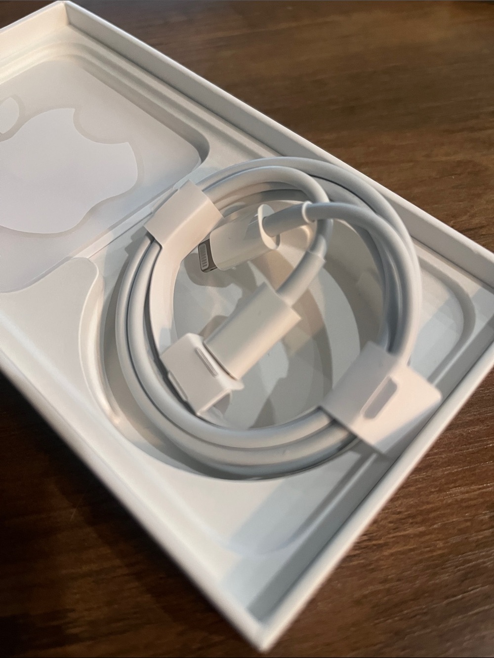 Apple White USB-C to Lightning Charging Cable